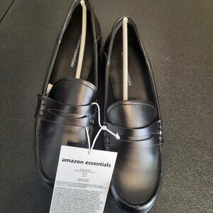 Amazon essentials loafers